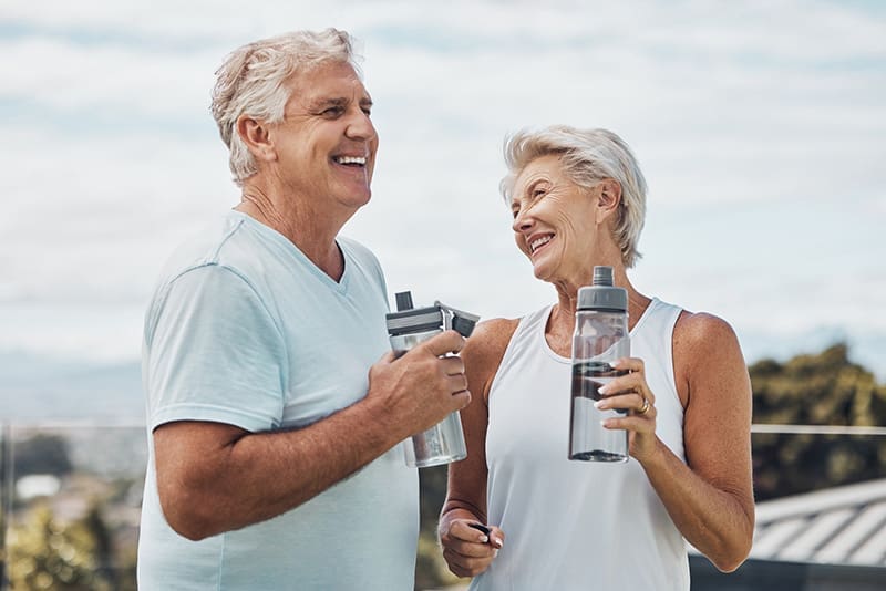 How To Detect Dehydration In Seniors - Charter Senior Living Of Towson